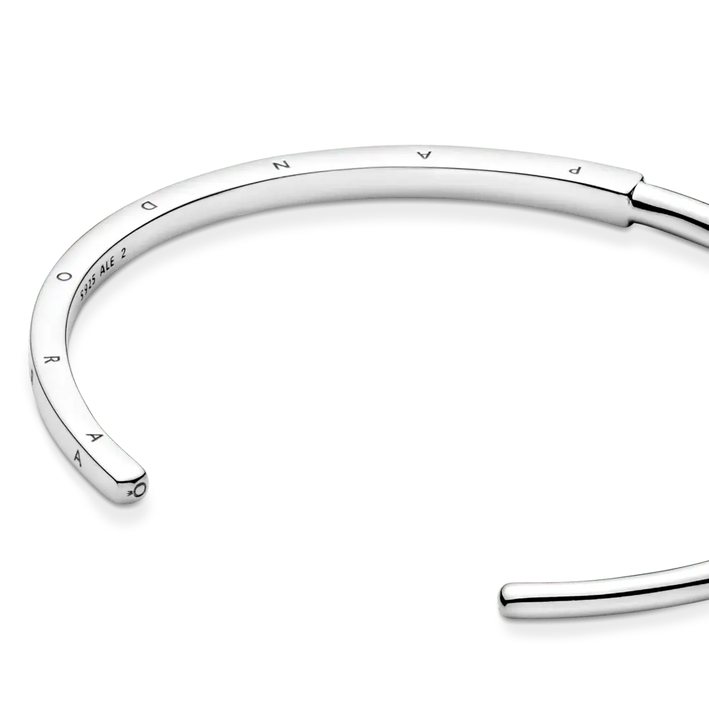 Pulsera Rígida Pandora Signature I-D Abierta