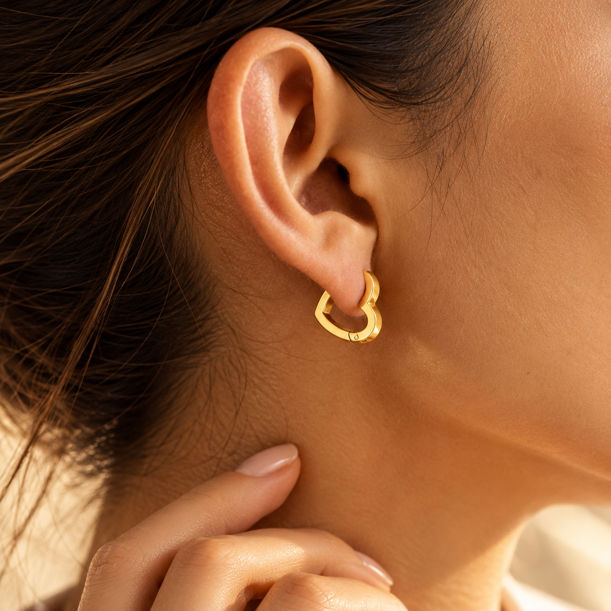 Aretes Corazón Mini Dorados de Acero Inoxidable 316L