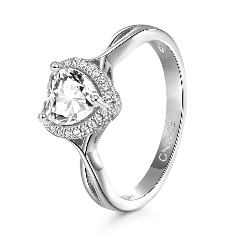 Anillo de compromiso con corazón brillante de Gnoce