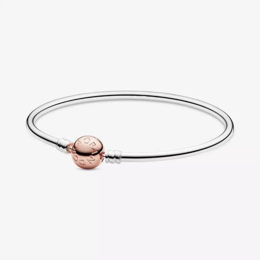 Brazalete rígido broche Pandora Moments en Recubrimiento en Oro Rosa de 14k