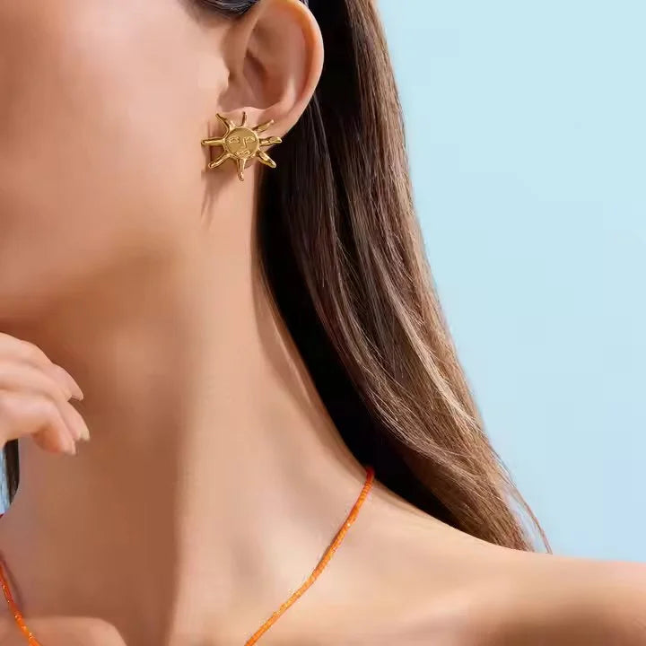 Aretes Sol Sonriente