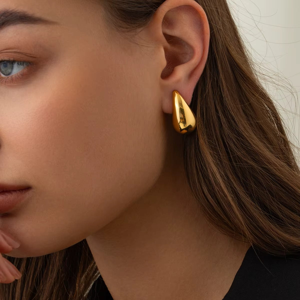 Aretes Gota Líquida Pulida