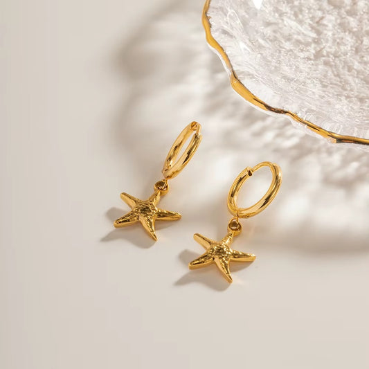 Aretes Huggie Estrella de Mar