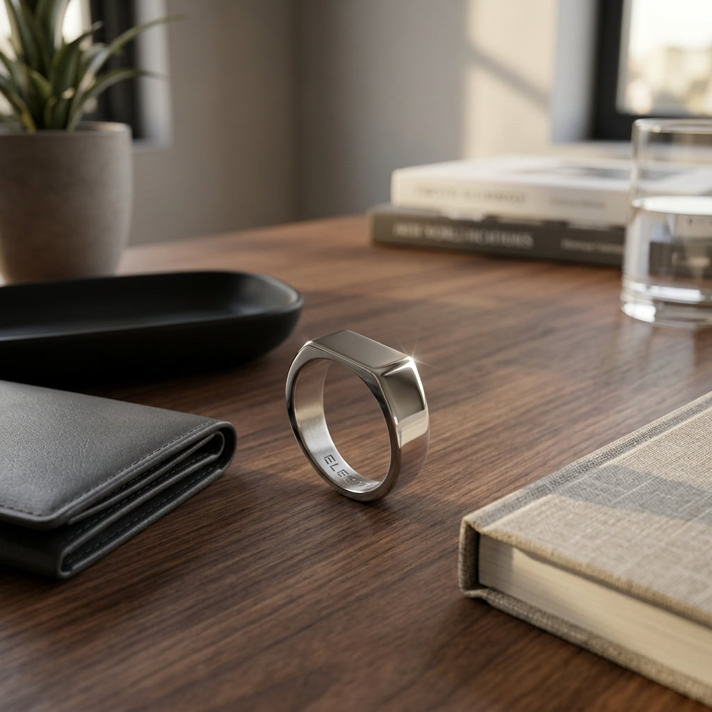 Anillo ELEGATTO Silver Signet Plateado