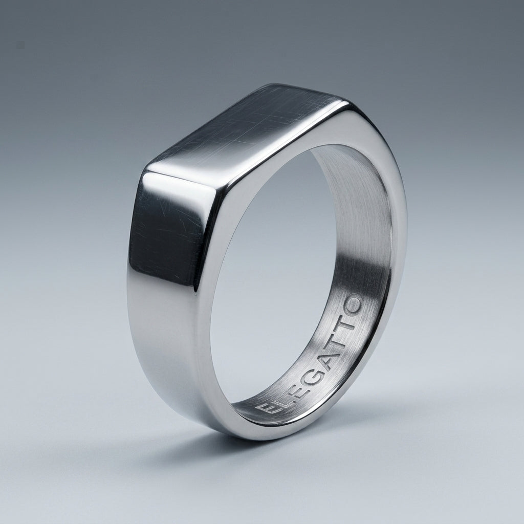 Anillo ELEGATTO Silver Signet Plateado